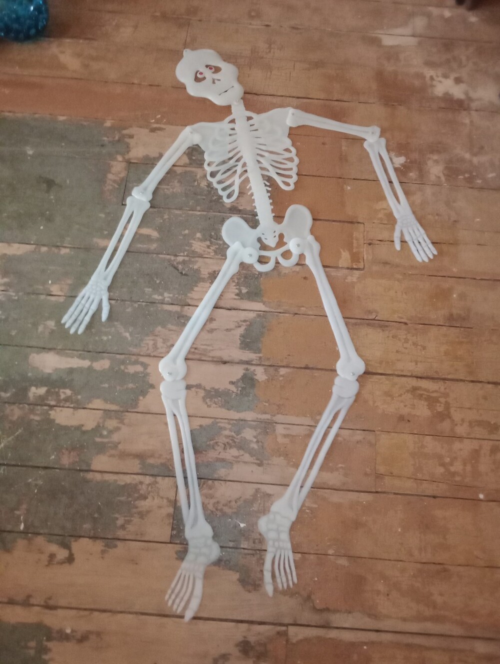 Vintage Plastic Posable Halloween Skeleton 5 Ft Tall Wall Decor Glow In The Dark